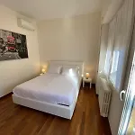 Diamond Apartment Rom